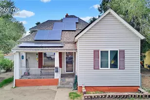 1047 Pine St, Pueblo, CO 81004 - Photo 1