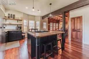 13 Oak Pl, Manitou Springs, CO 80829 - Photo 8