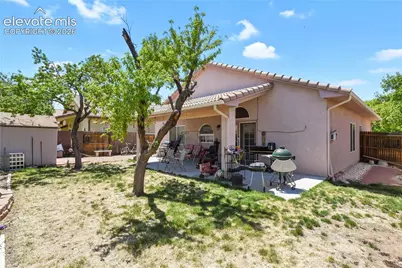 932 Pinecrest Drive, Pueblo, CO 81005 - Photo 32