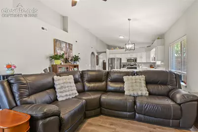 932 Pinecrest Drive, Pueblo, CO 81005 - Photo 18