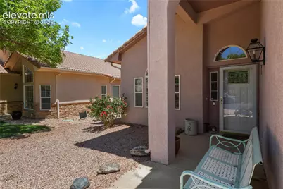 932 Pinecrest Drive, Pueblo, CO 81005 - Photo 4