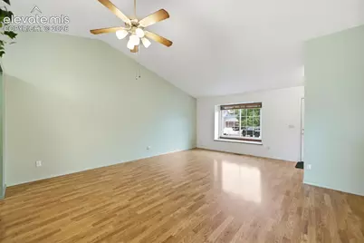 637 Trailcrest Court, Colorado Springs, CO 80906 - Photo 10
