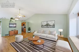 637 Trailcrest Ct, Colorado Springs, CO 80906 - Photo 6
