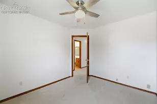 637 Trailcrest Ct, Colorado Springs, CO 80906 - Photo 30