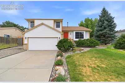 637 Trailcrest Court, Colorado Springs, CO 80906 - Photo 2