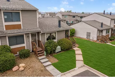 2015 Erin Loop, Colorado Springs, CO 80918 - Photo 2
