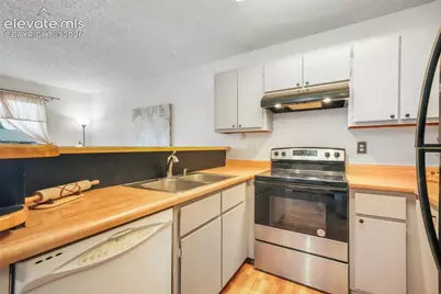2015 Erin Loop, Colorado Springs, CO 80918 - Photo 22