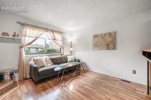 2015 Erin Loop, Colorado Springs, CO 80918 - Photo 6
