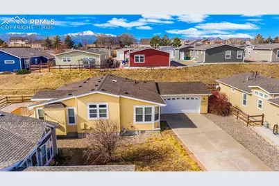 4481 Kingfisher Point, Colorado Springs, CO 80922 - Photo 40