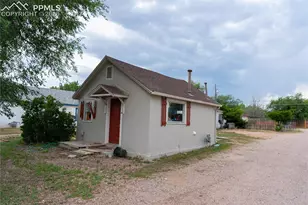 325 S Santa Fe Ave, Fountain, CO 80817 - Photo 2