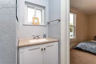 416 E Columbia St, Colorado Springs, CO 80907 - Photo 16