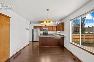 9221 Chieftan Dr, Colorado Springs, CO 80925 - Photo 14