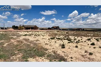 694 N Limon Drive, Pueblo West, CO 81007 - Photo 2