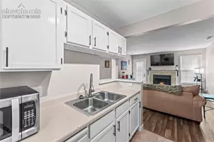 2121 Troy Ct, Colorado Springs, CO 80918 - Photo 10