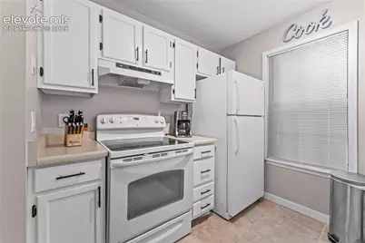 2121 Troy Court, Colorado Springs, CO 80918 - Photo 6