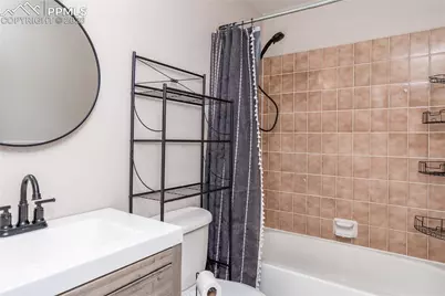 2516 Glen View Avenue, Colorado Springs, CO 80904 - Photo 22