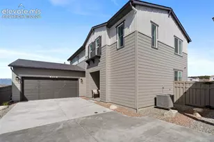 6926 Knapp Dr, Colorado Springs, CO 80924 - Photo 2