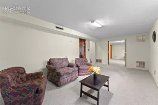 106 Lois Ln, Colorado Springs, CO 80904 - Photo 36