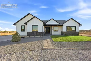 1237 N Challenger Pl, Pueblo West, CO 81007 - Photo 2