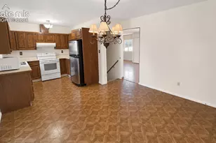818 Cardinal St, Colorado Springs, CO 80911 - Photo 12