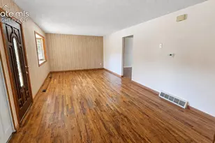 818 Cardinal St, Colorado Springs, CO 80911 - Photo 6