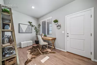 4906 Truscott Road, Colorado Springs, CO 80925 - Photo 10