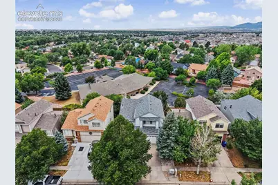 652 Welsh Circle, Colorado Springs, CO 80916 - Photo 6
