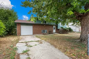 1615 Mineola St, Colorado Springs, CO 80915 - Photo 2