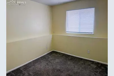 687-693 E Laporte Drive, Pueblo, CO 81007 - Photo 8