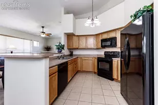 3755 Hartsock Ln, Colorado Springs, CO 80917 - Photo 2