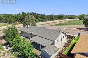 305 Alma Ave, Pueblo, CO 81004 - Photo 4
