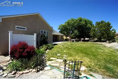 461 E Fredonia Drive, Pueblo, CO 81007 - Photo 46
