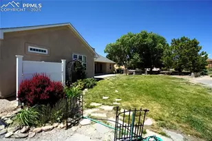 461 E Fredonia Dr, Pueblo, CO 81007 - Photo 46