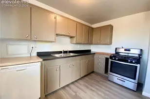 2230 Ivanhoe Dr, Colorado Springs, CO 80911 - Photo 4