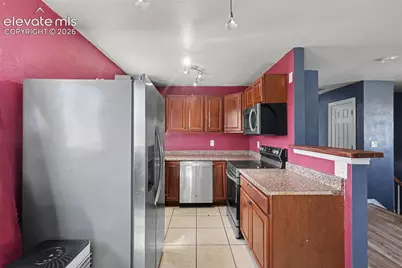 1049 Cambridge Avenue, Colorado Springs, CO 80906 - Photo 6
