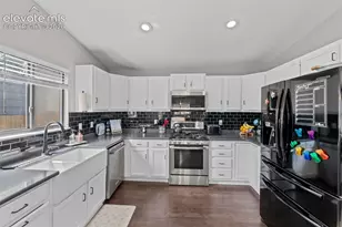 858 Hubbell Dr, Colorado Springs, CO 80911 - Photo 12
