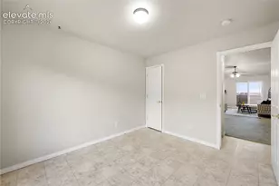 1479 Madison Ridge Heights, Colorado Springs, CO 80904 - Photo 8