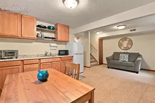 5960 Chokecherry Dr, Colorado Springs, CO 80919 - Photo 26
