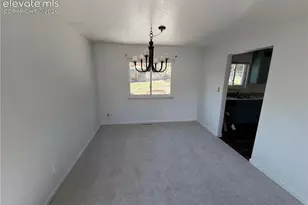 2802 Flintridge Dr, Colorado Springs, CO 80918 - Photo 6