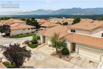 92 Luxury Lane, Colorado Springs, CO 80921 - Photo 2