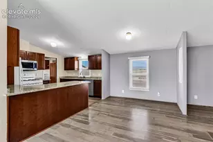 1044 P St, Penrose, CO 81240 - Photo 10