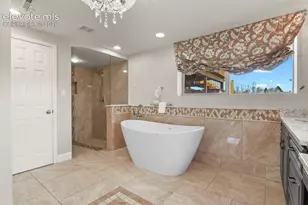 23 Crescent Ln, Colorado Springs, CO 80904 - Photo 32