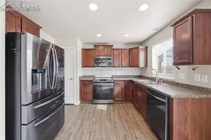 6266 Pilgrimage Rd, Colorado Springs, CO 80925 - Photo 2