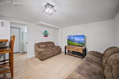 622 Paradise Lane, Colorado Springs, CO 80904 - Photo 26