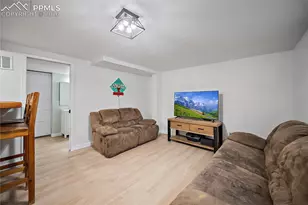 622 Paradise Ln, Colorado Springs, CO 80904 - Photo 26