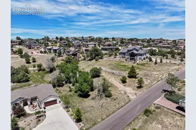 4640 Emerald Drive, Colorado Springs, CO 80918 - Photo 2