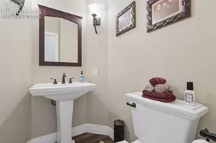 3325 Cedar Heights Dr, Colorado Springs, CO 80904 - Photo 28