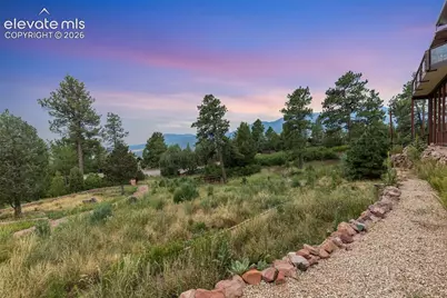 3325 Cedar Heights Drive, Colorado Springs, CO 80904 - Photo 12