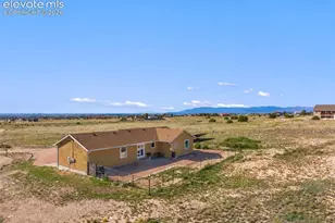 1689 N Calle Rosa Pl, Pueblo West, CO 81007 - Photo 2