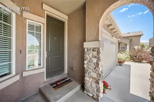 7394 Rim Bluff Ln, Colorado Springs, CO 80927 - Photo 2